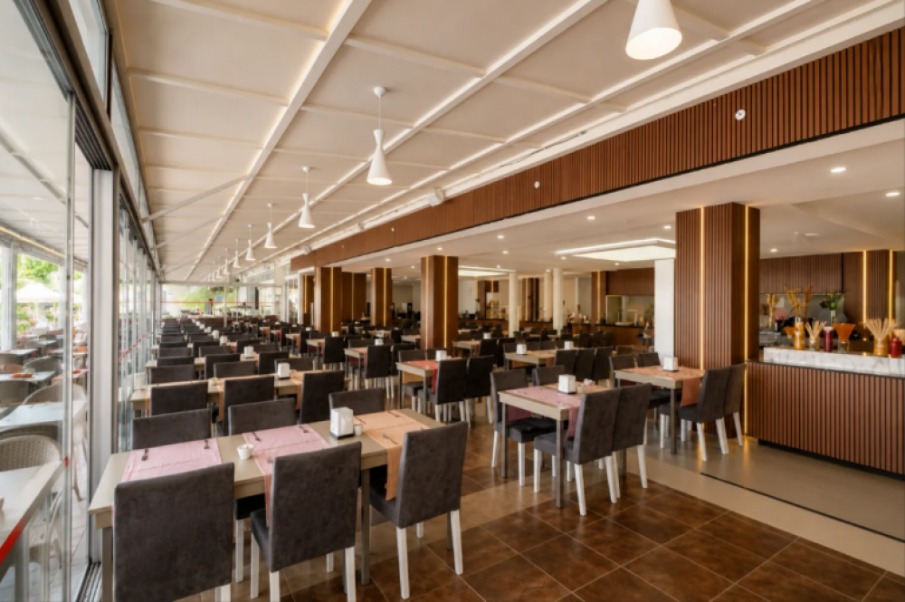Art Posedion Hotel (ex.Win Hotel) 