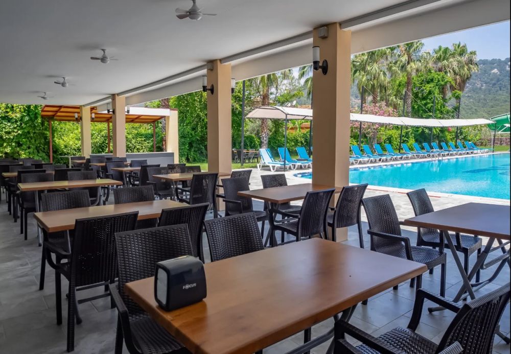Aura Resort Hotel Spa +12 Adult 4*