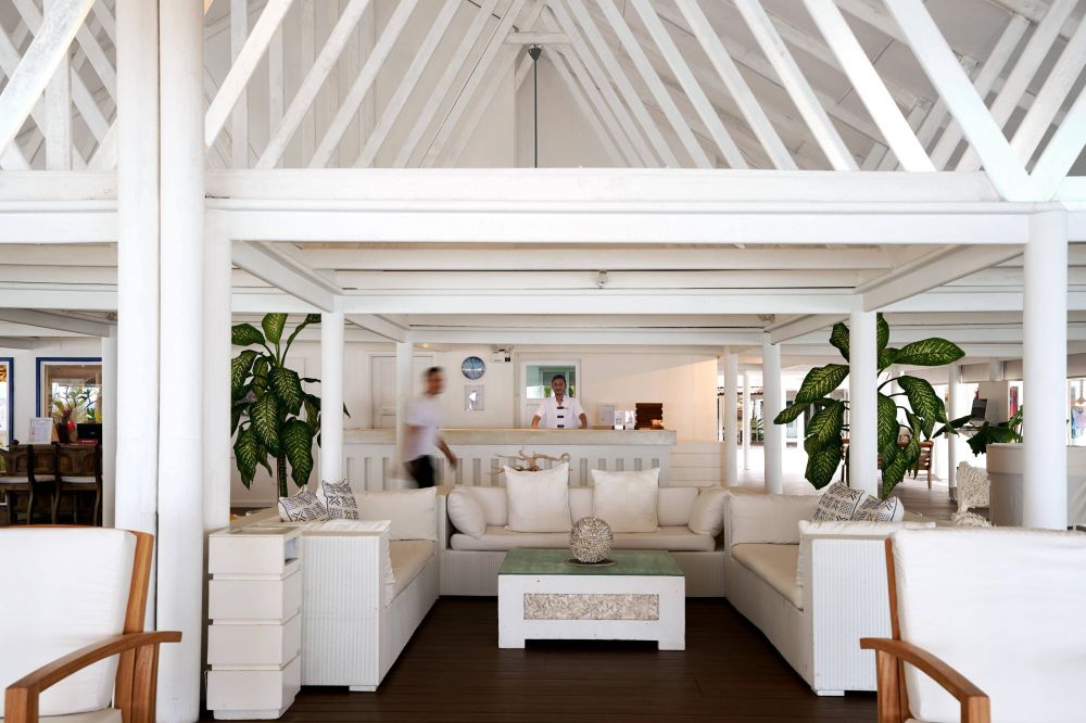 Diamonds Athuruga Island 5*