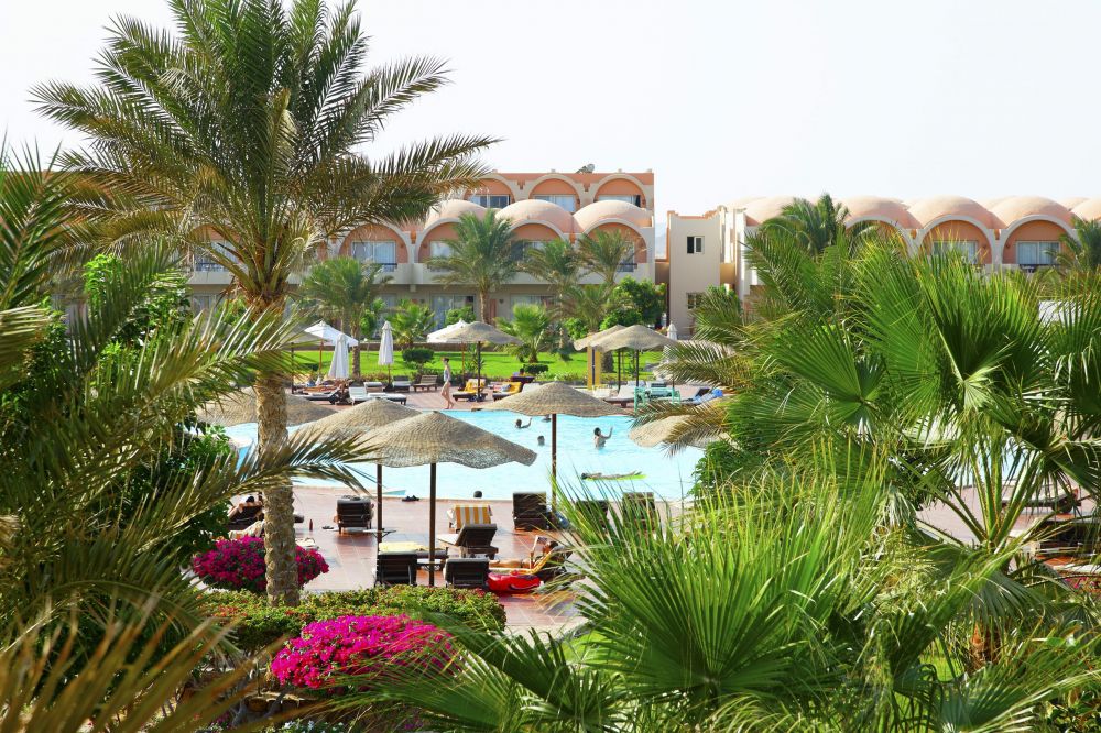 Three Corners Sea Beach Resort 4*