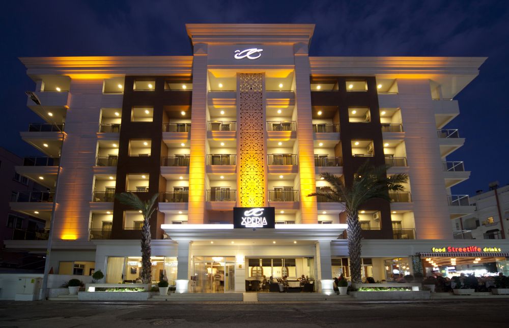 Xperia Grand Bali 4*