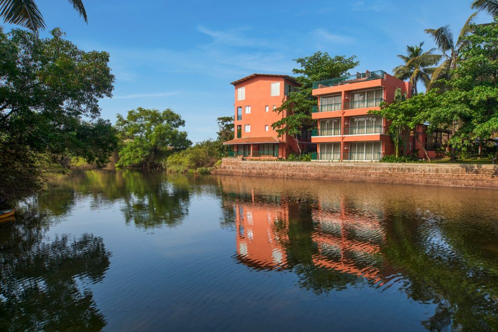 Mandrem Beach Resort (ex. Regenta Place Mandrem Beach Resort) 3*