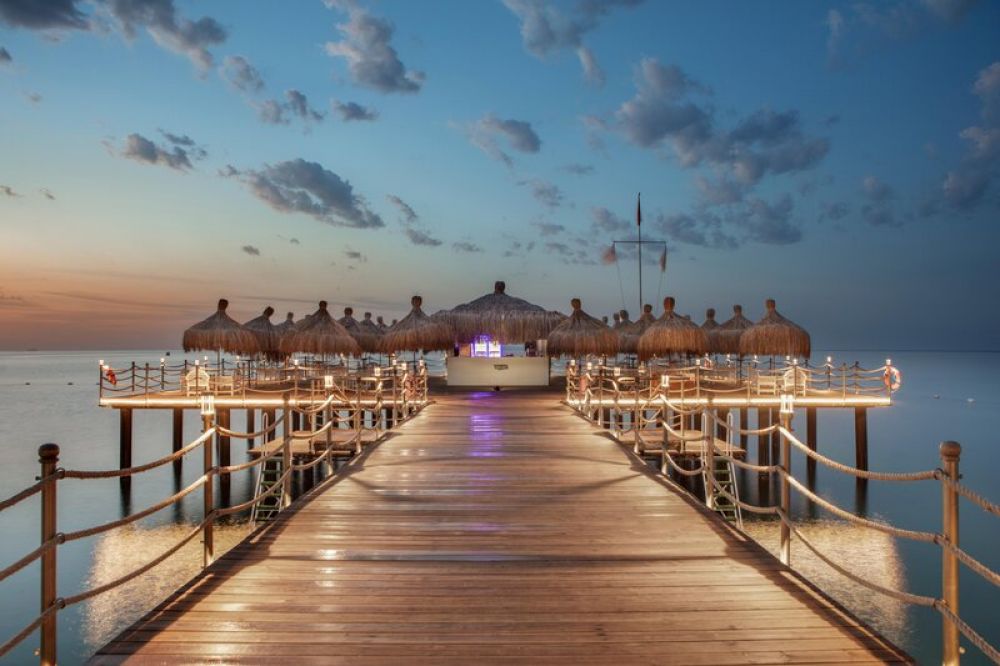 Mirage Park Resort 5*