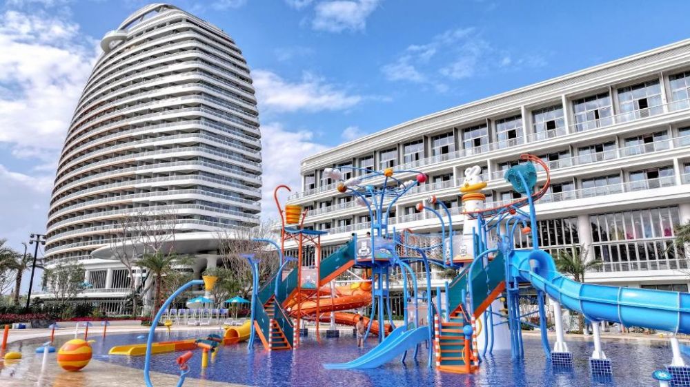 Hainan Sangem Moon Hotel 5*