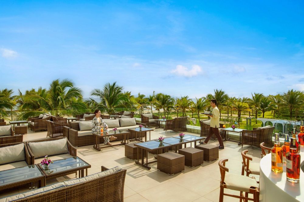 Wyndham Hoi An Royal Beach Resort & Villas 5*