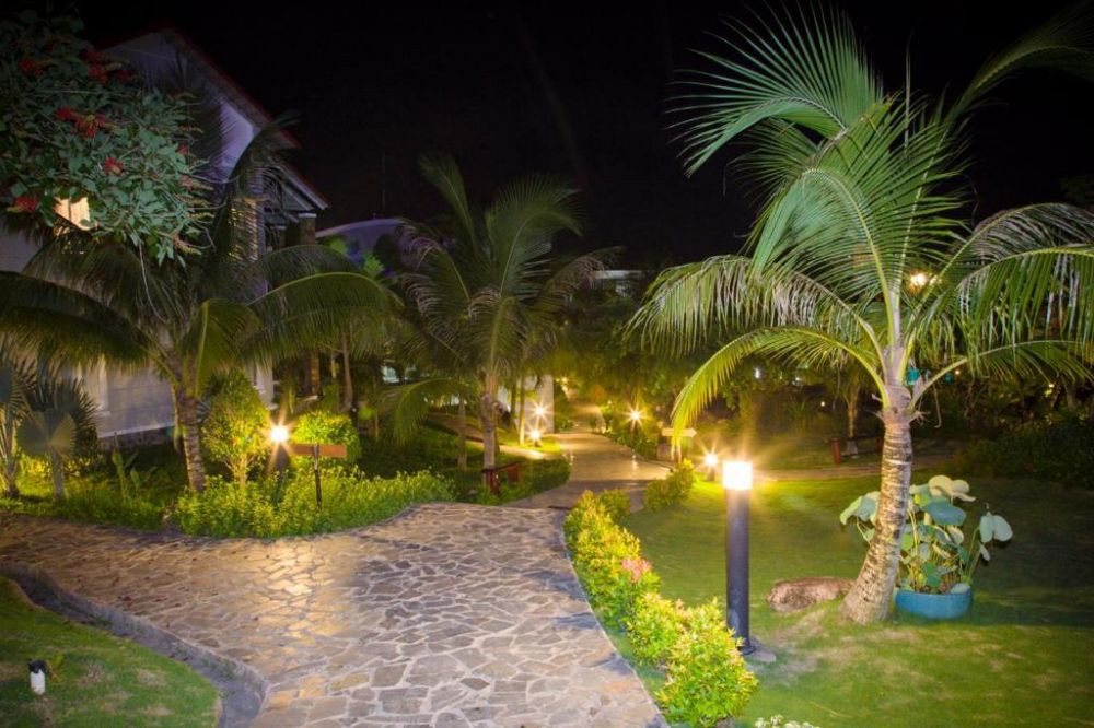Hoa Binh Phu Quoc Resort 4*