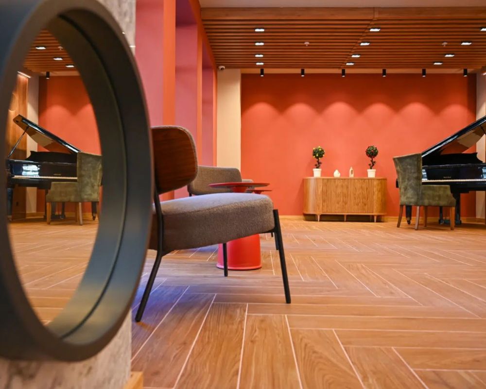Landmark Hotel 4*
