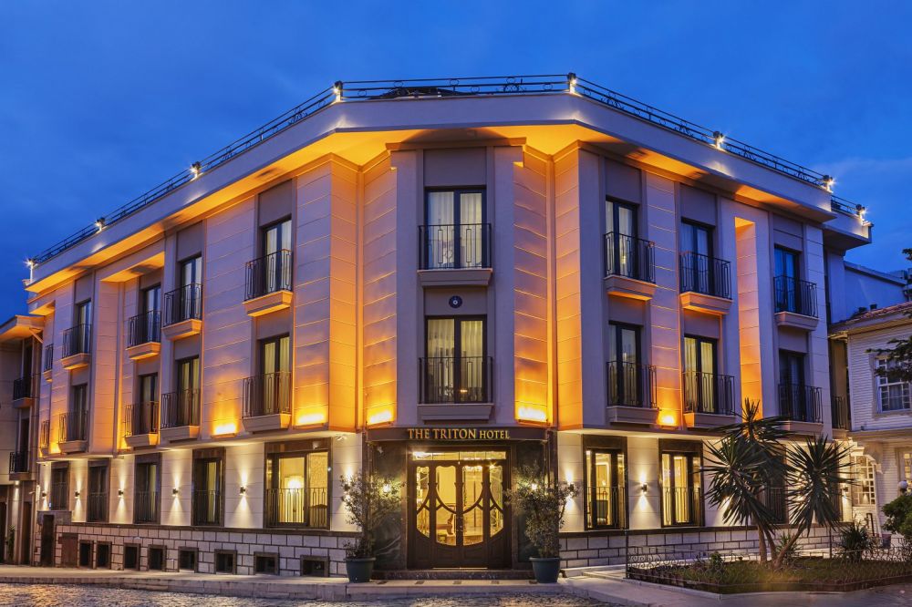 Triton Hotel Istanbul 4*