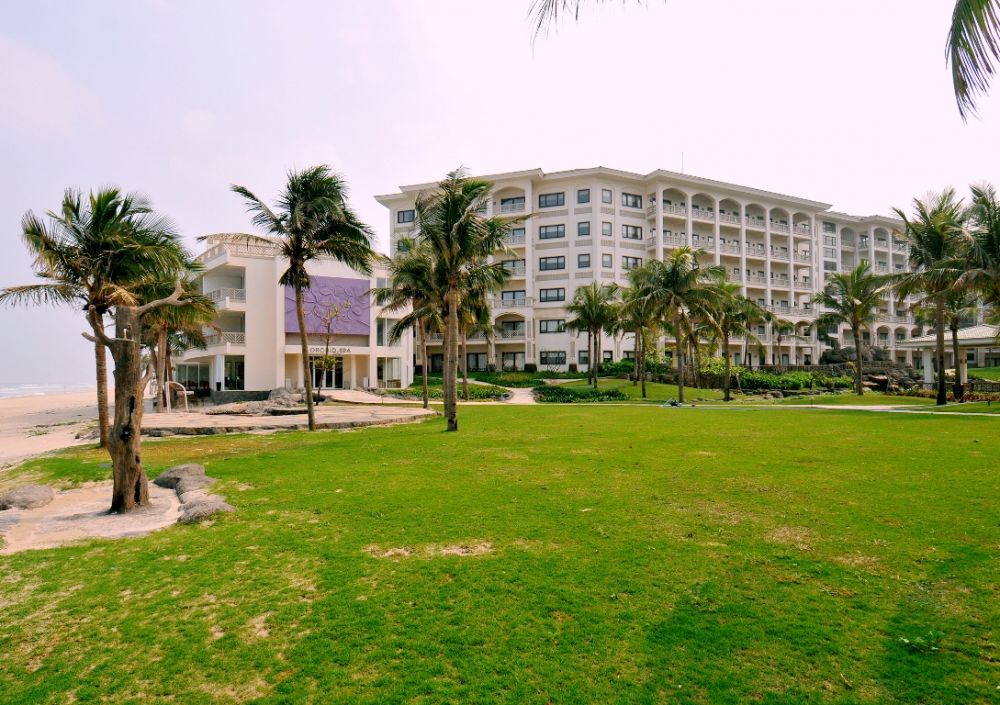 Olalani Resort & Condotel 5*