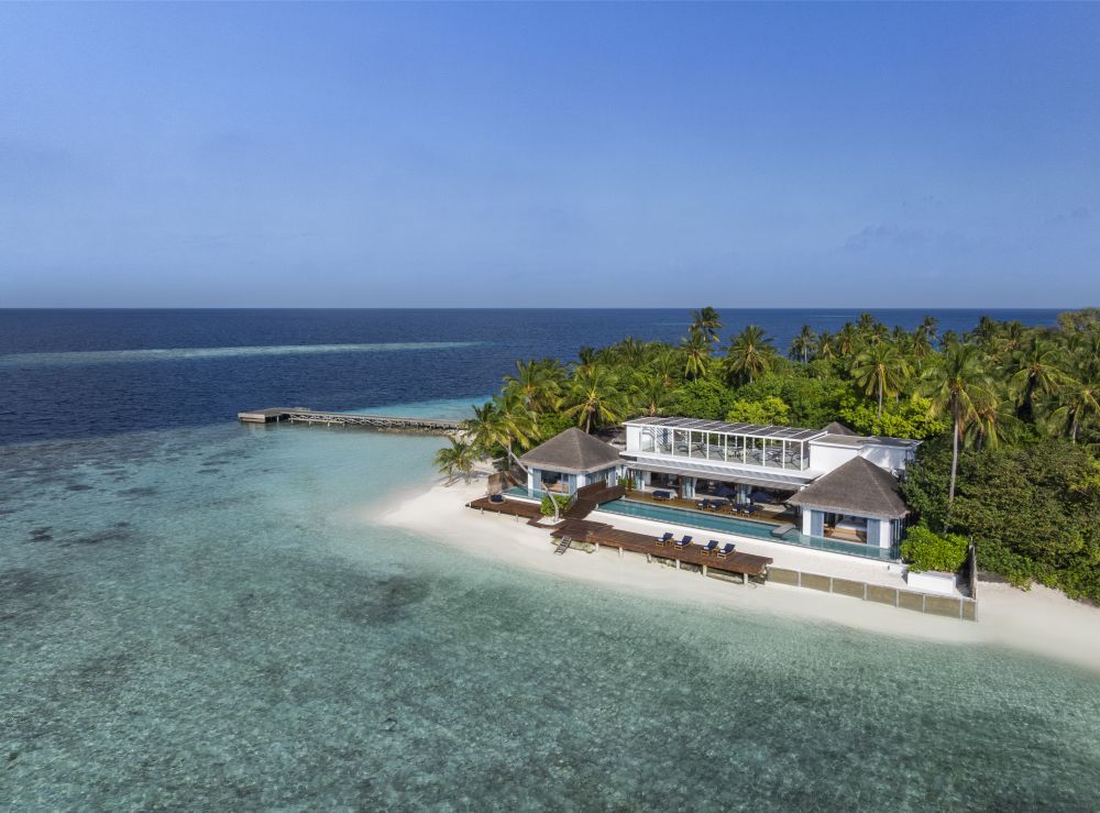 The Halcyon Private Isles Maldives, Autograph Collection (ex. Raffles Maldives Meradhoo) 5*