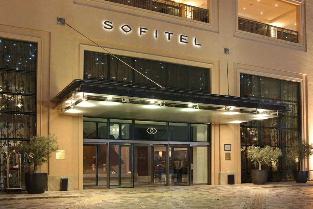 Sofitel Dubai Jumeirah Beach 5*