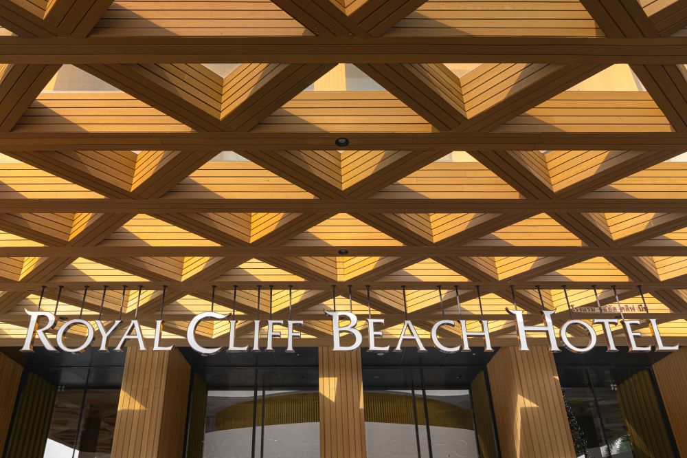 Royal Cliff Beach Hotel 5*