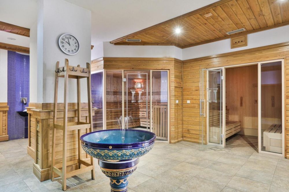 Pirin Golf Hotel & Spa 5*