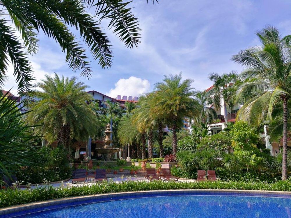 YueHai·Sanya Blossom (ex. Best Western Sanya International) 5*