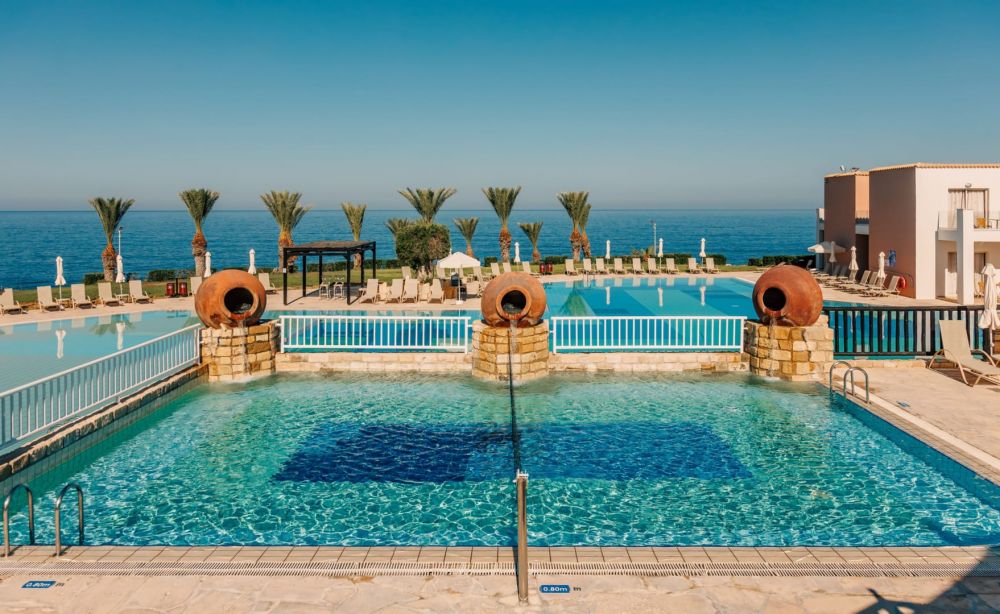 Atlantica Akteon 4*