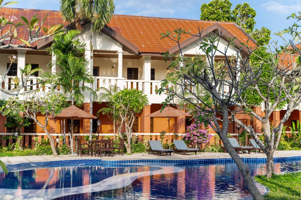 Phuket Leelavadee Hua Ting Resort (ex. Hua Ting Holiday Phuket) 4*