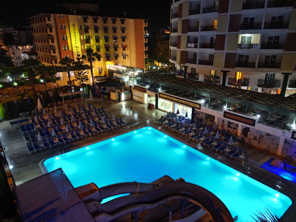 Arabella World Hotel 4*