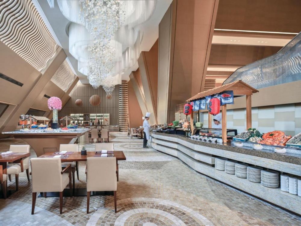 Langham Place Guangzhou 5*