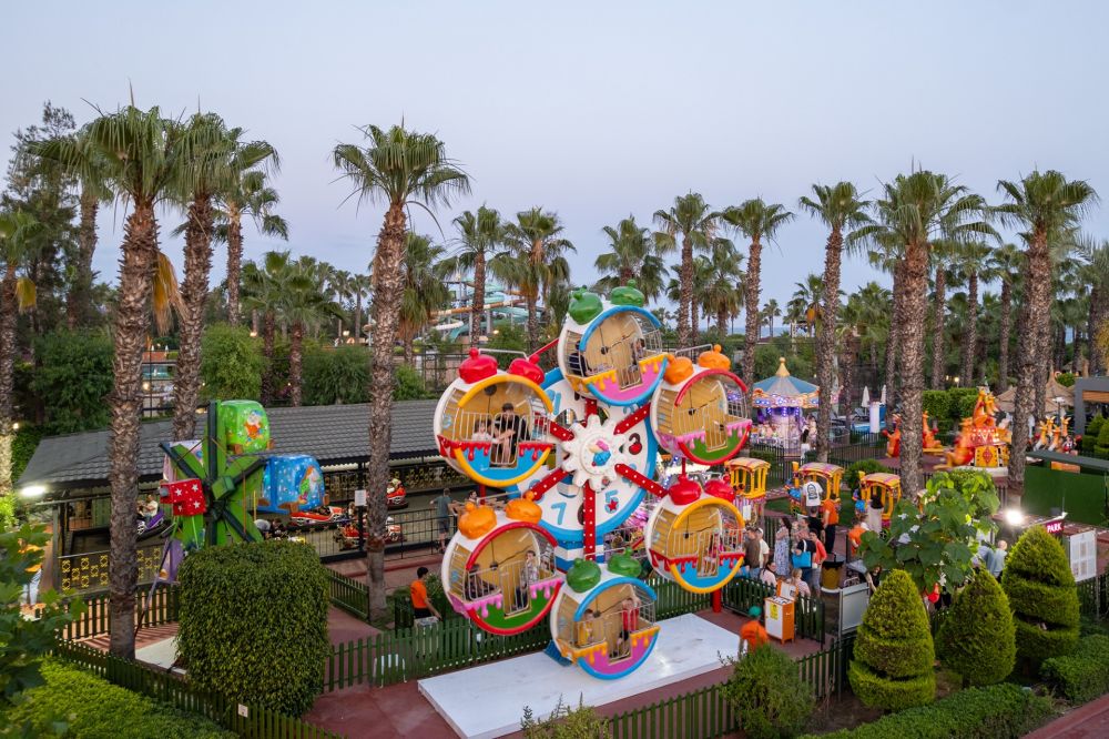 Delphin Palace Hotel 5*