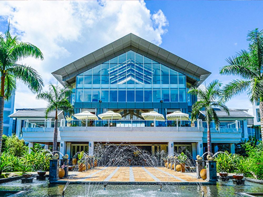 Mingshen Golf & Bay Resort Sanya 4*