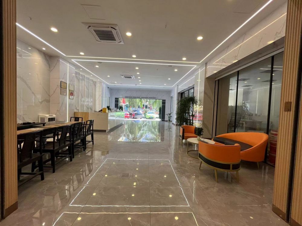 The Sea View Hotel 2+