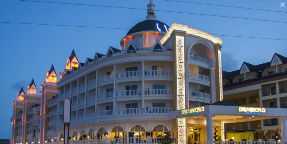 Dream World Resort & Spa 5*