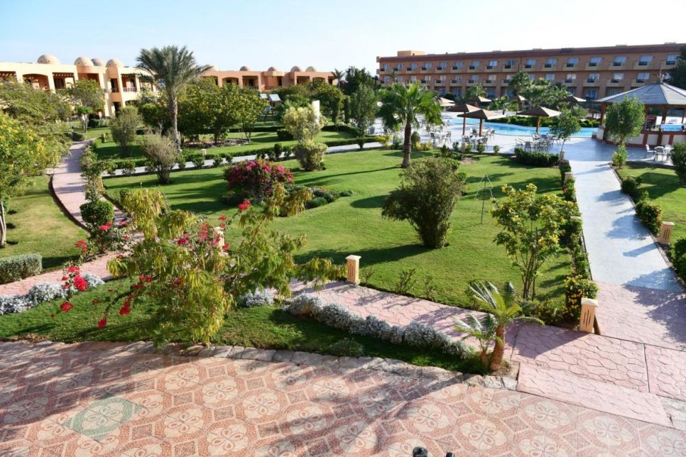 Wadi Lahmy Azur Resort 3*