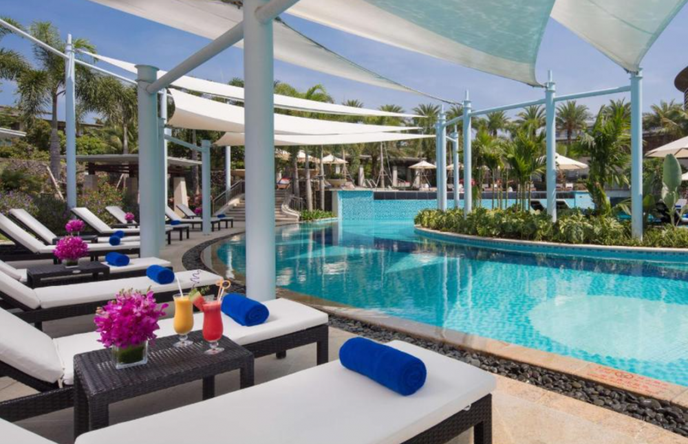 Thousand Cranes Sanya Yazhou Bay,Curio Collection by Hilton 5*