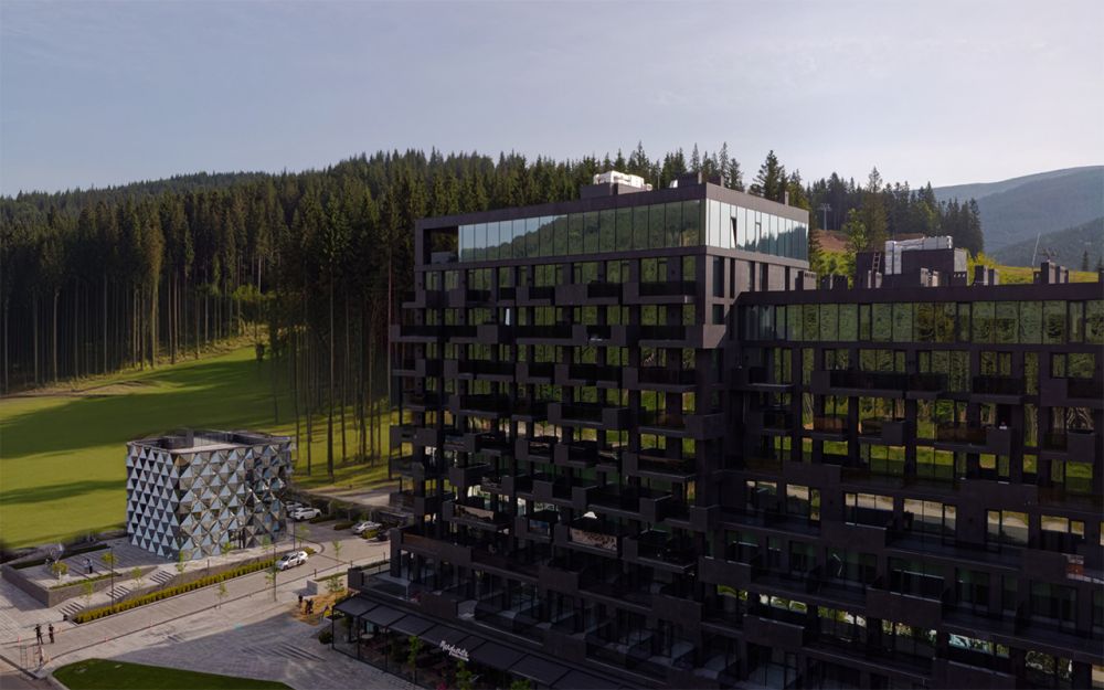 Glacier Premium Apartments 5*