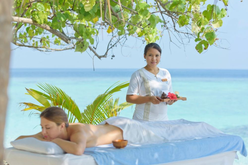 Eri Maldives (ex. Eriyadu Island Resort) 4*