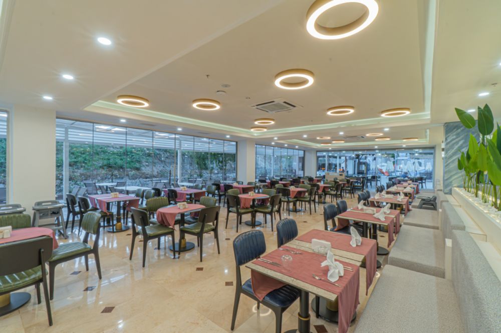 Q Ella Beach Hotel 4*