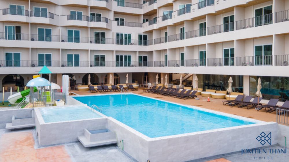 Jomtien Thani Hotel 4*