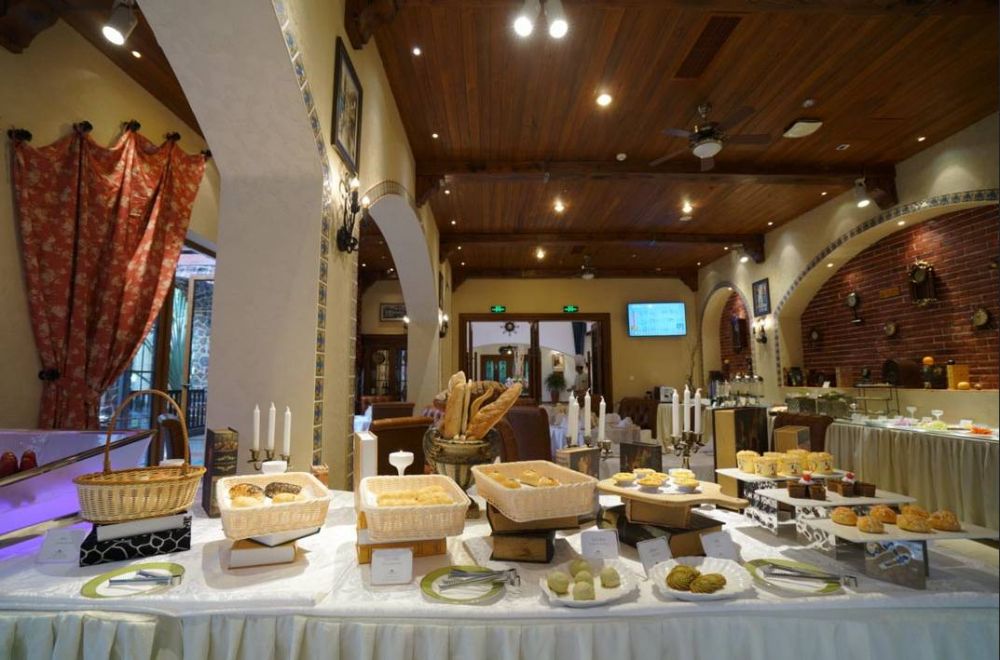 YueHai·Sanya Blossom (ex. Best Western Sanya International) 5*
