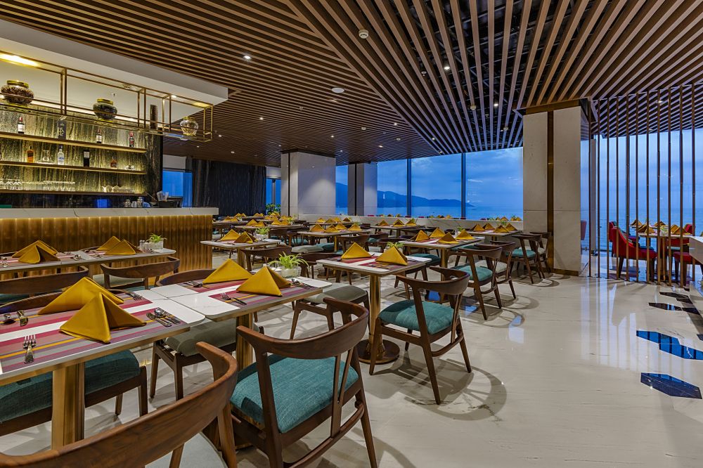 Le Sands Oceanfront Da Nang 4*