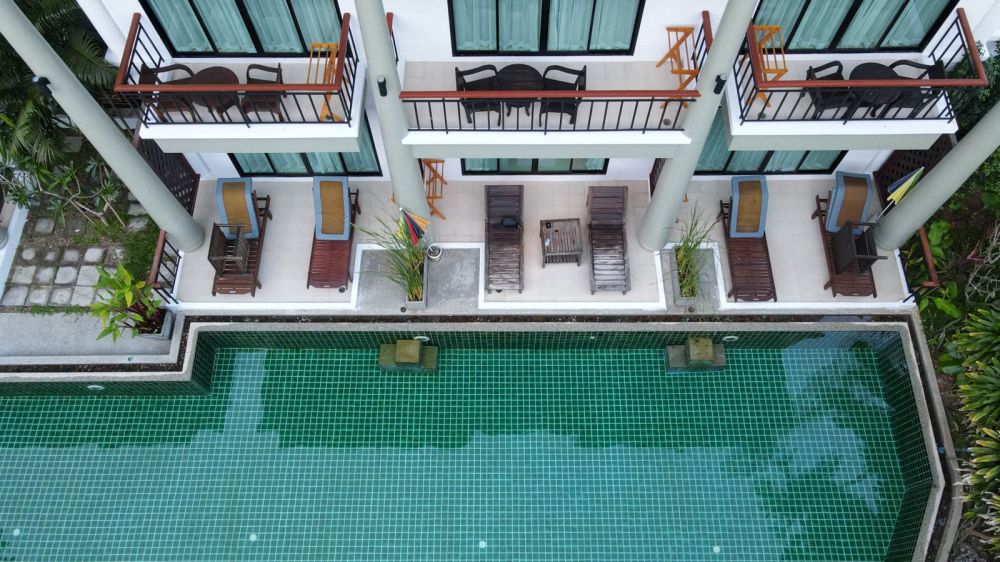 Navatara Phuket Resort 4*