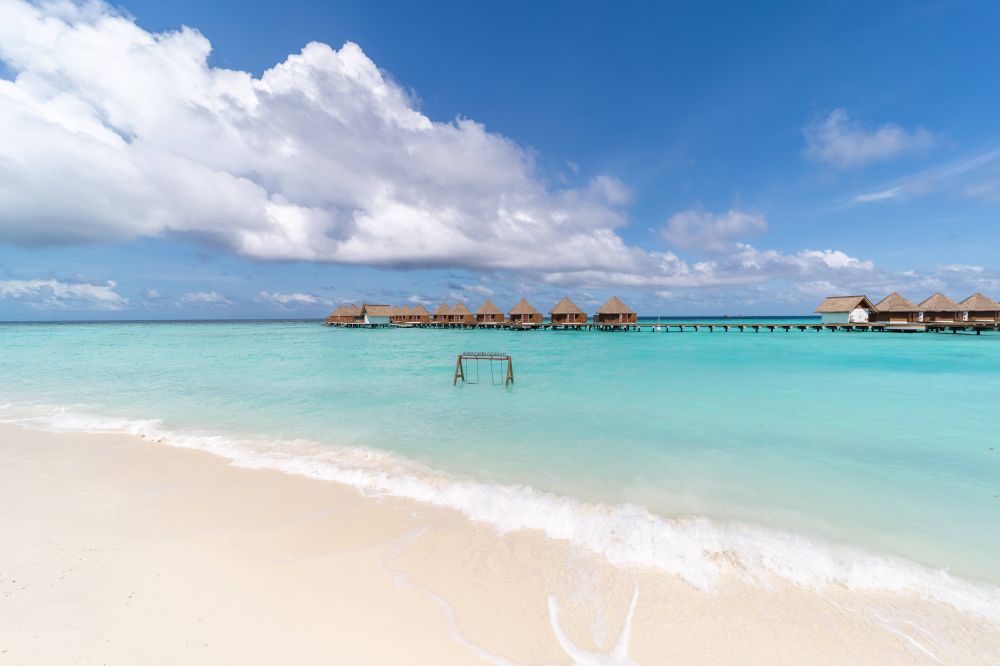 Mercure Maldives Kooddoo 4*