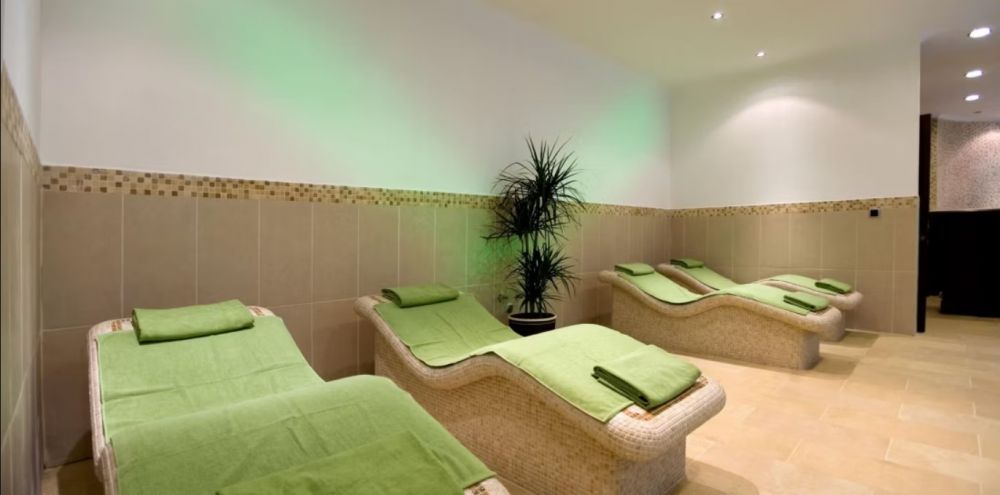 Crowne Plaza Antalya Hotel 5*
