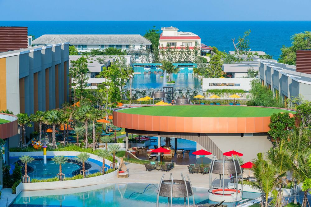 Avani+ Hua Hin Resort 5*