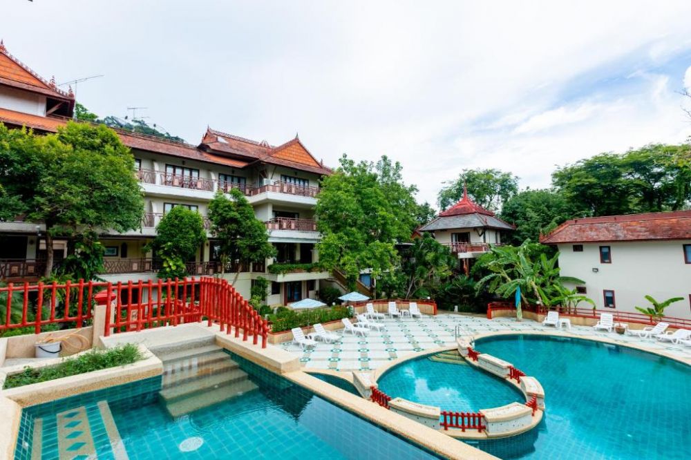 Anyavee Ao Nang Bay Resort 3*
