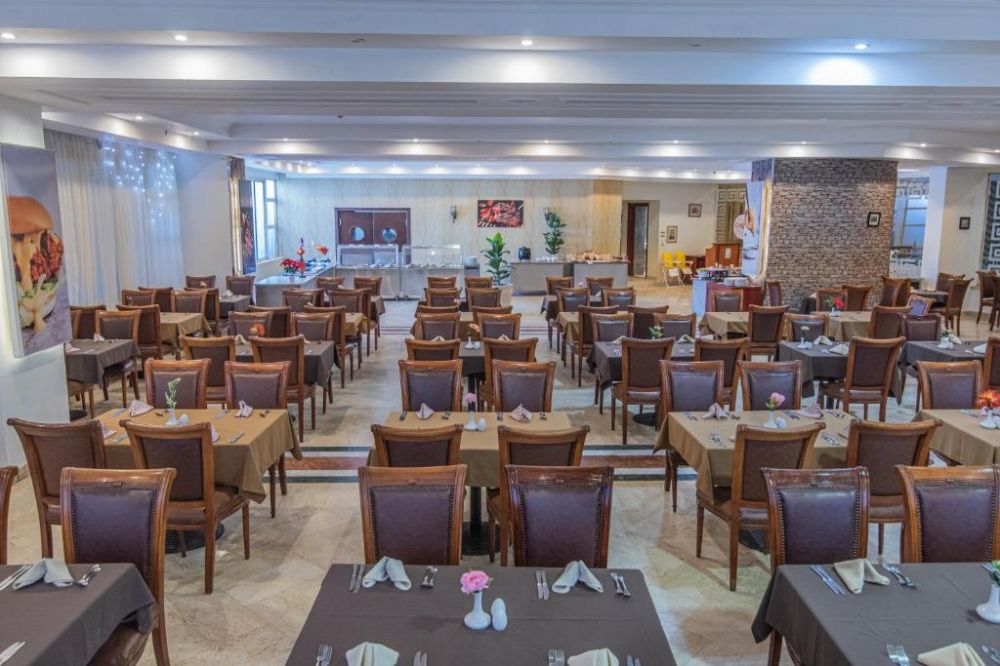 DEXON Roma Hotel (ex.Roma Hotel) 3*