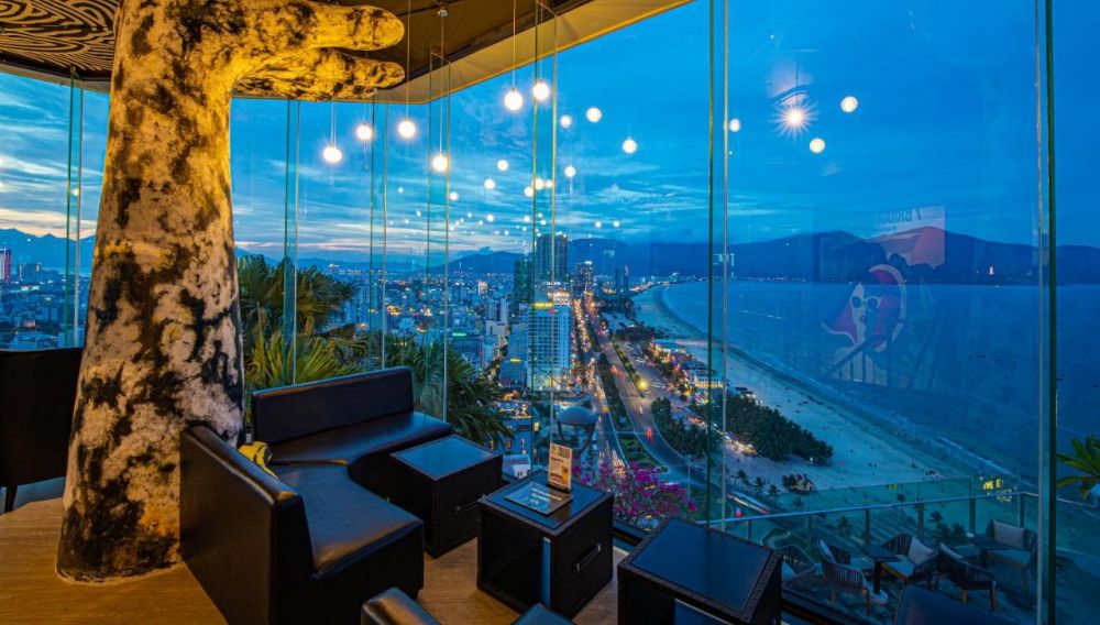 Sala Danang Beach Hotel 4*