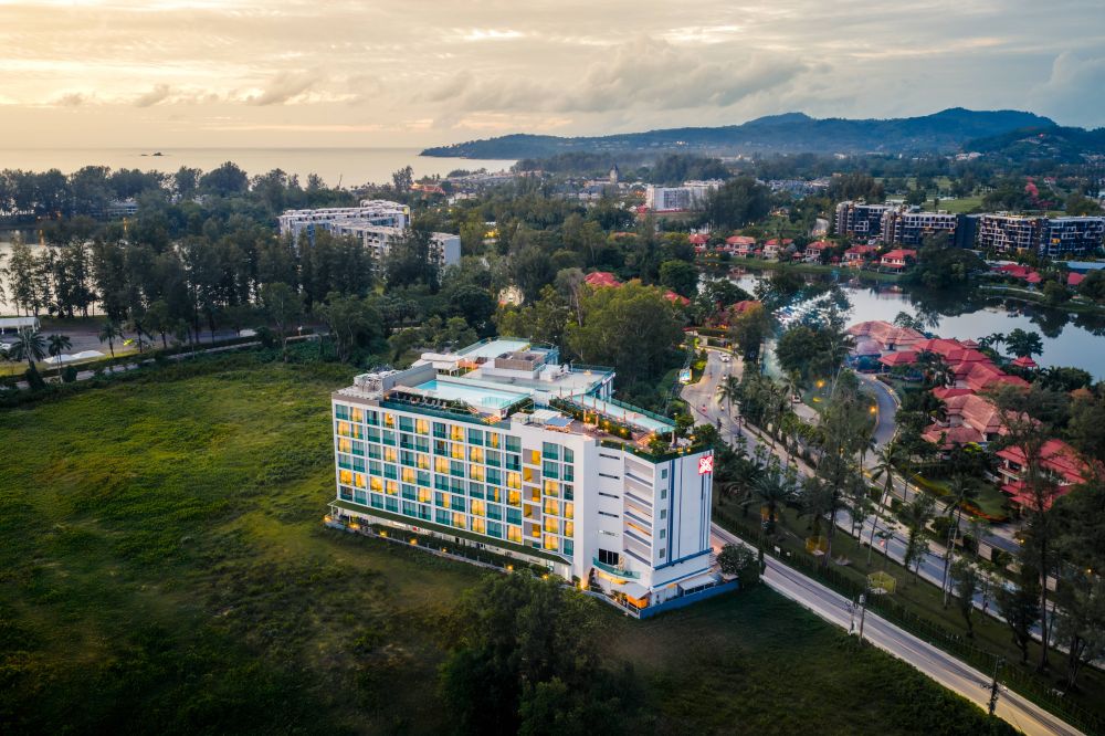 Hilton Garden Inn Phuket Bangtao 4*