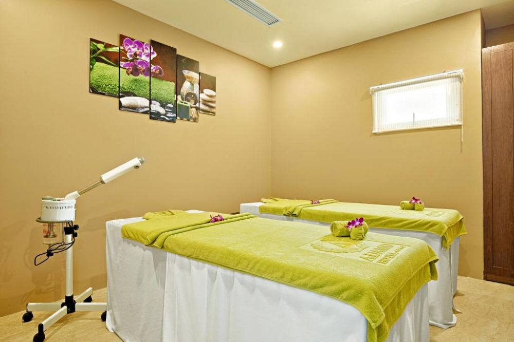 Yarra Ocean Suites Danang 4*