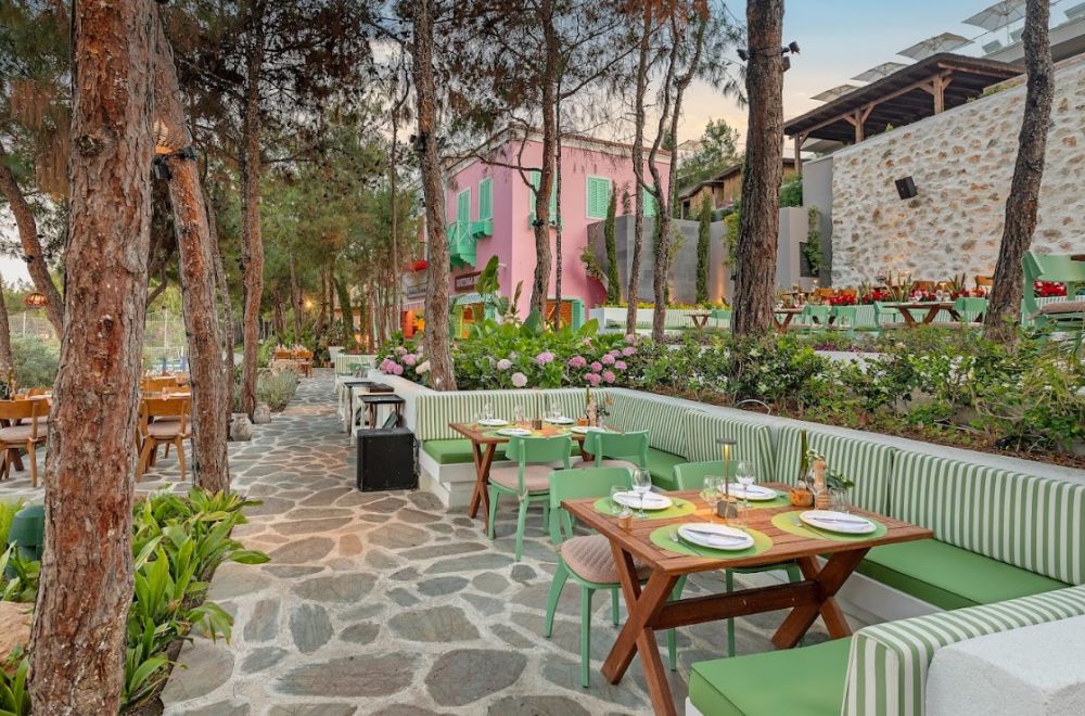 Titanic Deluxe Bodrum Hotel 5*