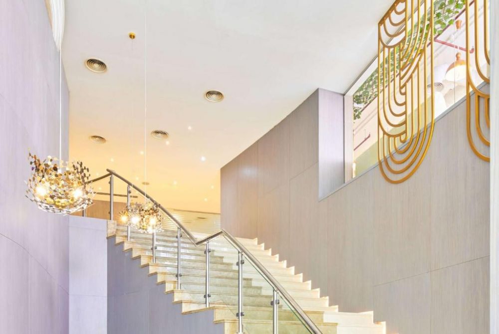 Ramada by Wyndham Doha Old Town 4*