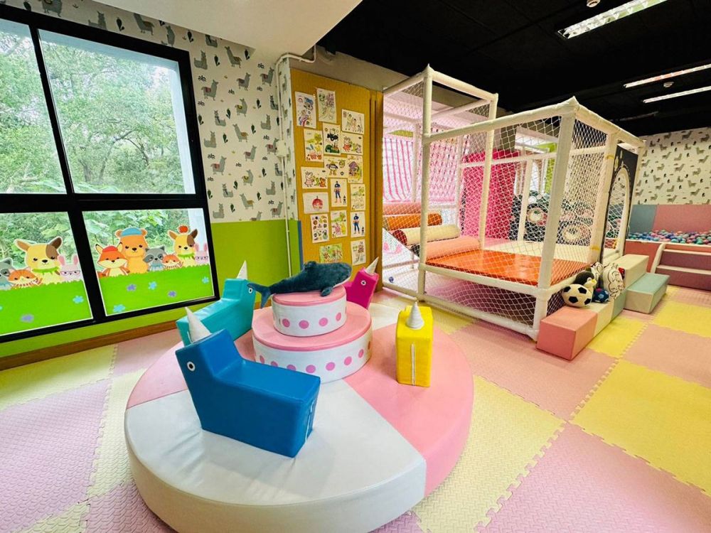 Apple A Day Resort 4*