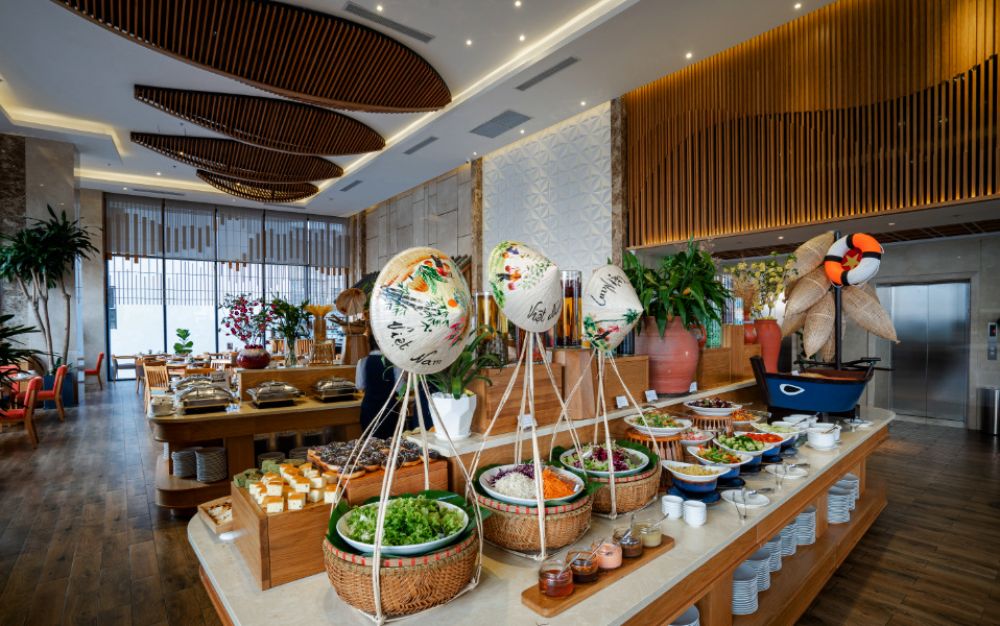 Sala Danang Beach Hotel 4*