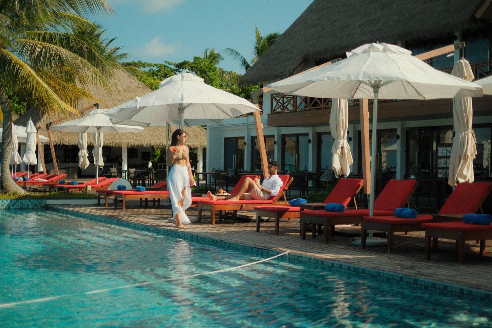 Mercure Maldives Kooddoo 4*