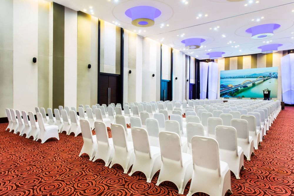 Grand Mercure Da Nang 5*