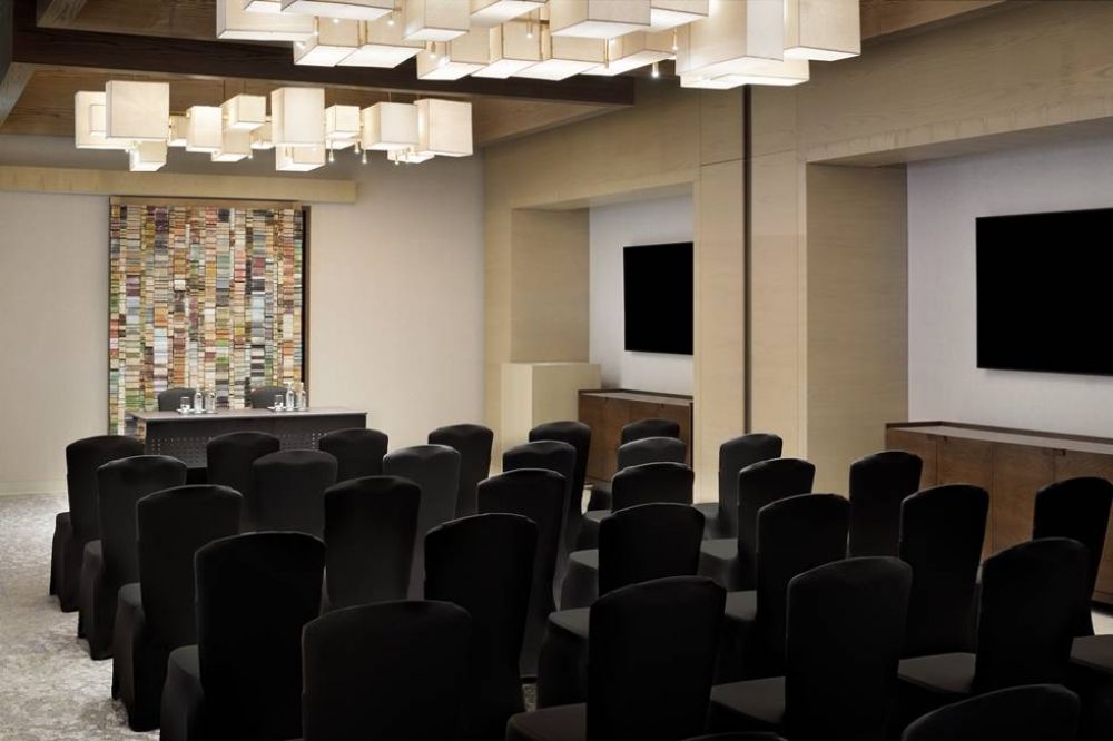 Intercontinental Ras Al Khaimah Mina Al Arab Resort 5*